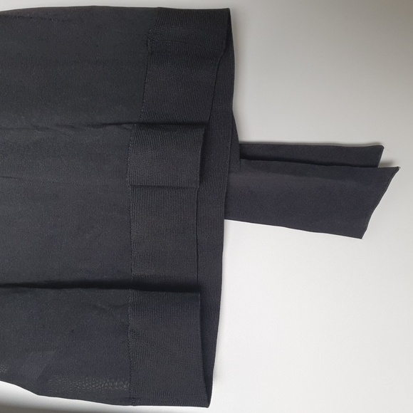 Ralph Lauren Purple Label Mulberry Silk Scarf-neck Sweater - Picture 15 of 16